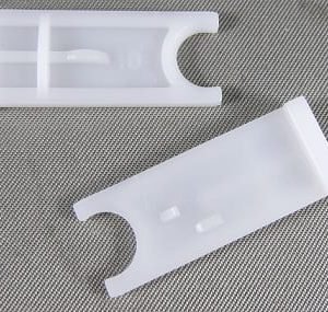 CLIP,KWIK,PLASTIC,WHITE,M4