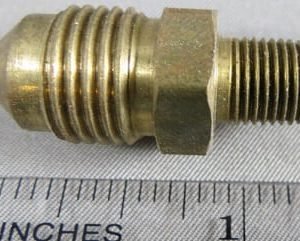 UNION,HALF,1/8MF X 3/8MP,BRASS