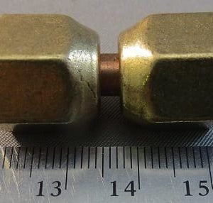 ADAPTER,1/4 SWIVEL NUT X 1/4 BARB,BRASS